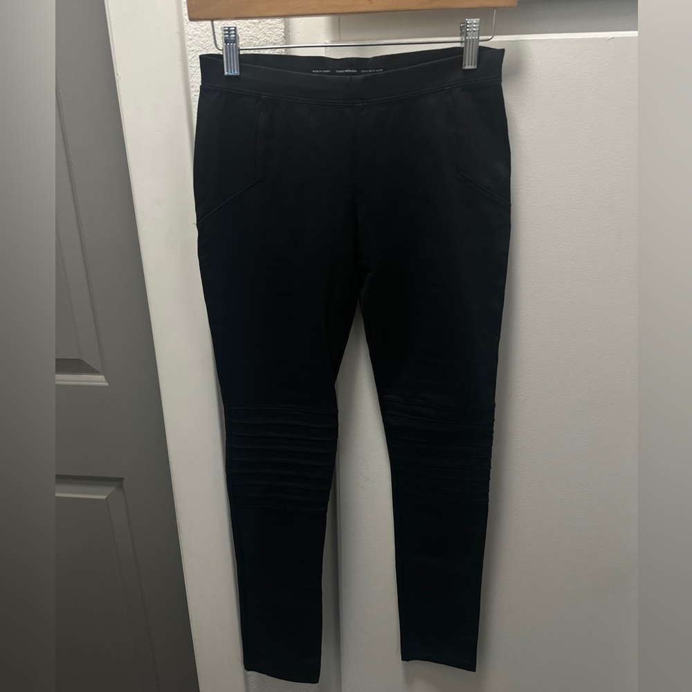 Zara Women’s Black Leggings